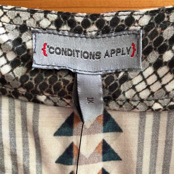 Anthropologie {*Conditions Apply} Luca Tasseled Tunic Snakeskin Leopard Top - Picture 4 of 9